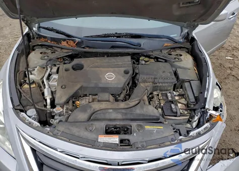 2014 Nissan Altima 2.5 z USA, uszkodzony, nr VIN 1N4AL3AP8EN345141